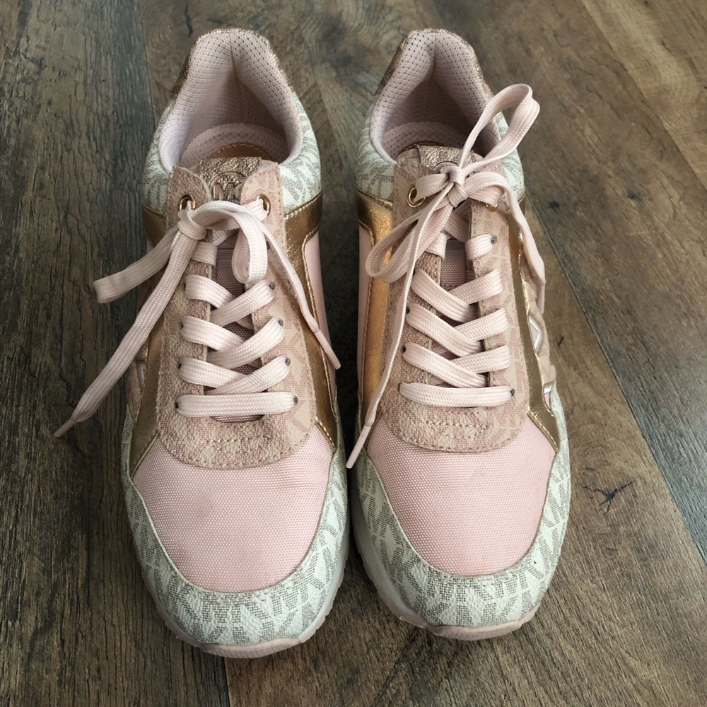 Michael Kors Pink and Gold Maddy Two-tone Logo Women's Sneakers Size 7M - Picture 2 of 9